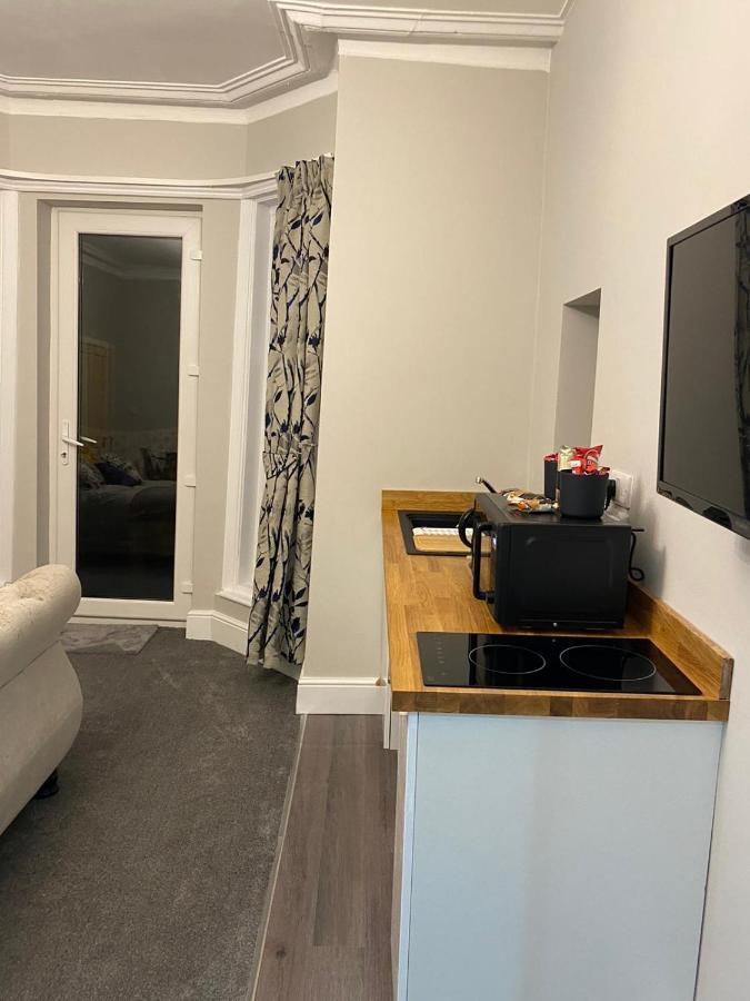 Cambridge Villas Private Studio Lytham St Annes Exteriér fotografie